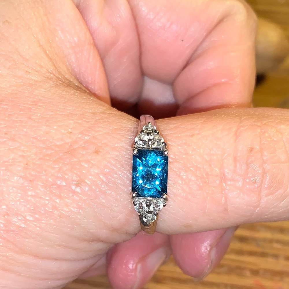 Size 10 London Blue Topaz set in Sterling Silver